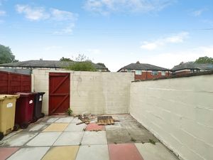 Yard- click for photo gallery